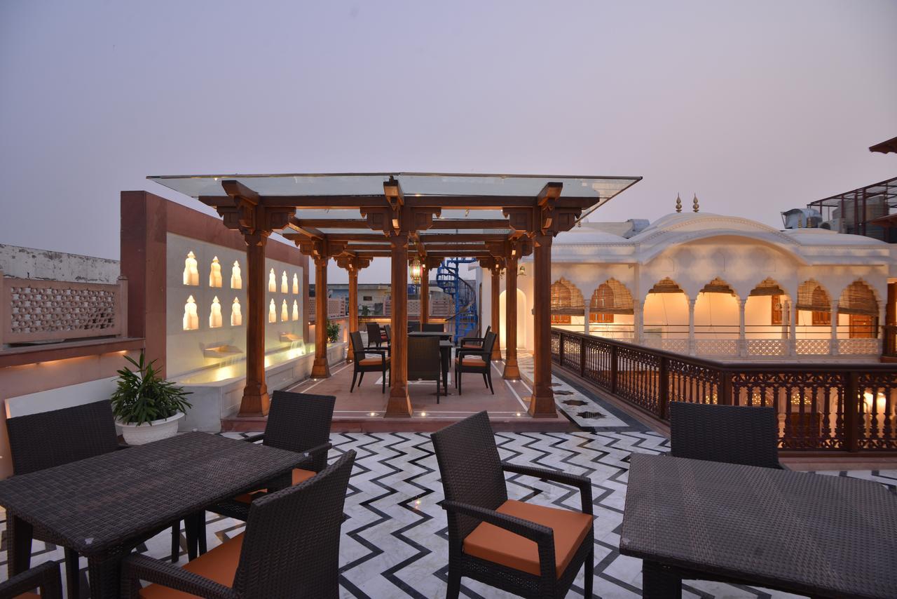Haveli Dharampura - Unesco Awarded Boutique Heritage Hotel New Delhi Eksteriør billede
