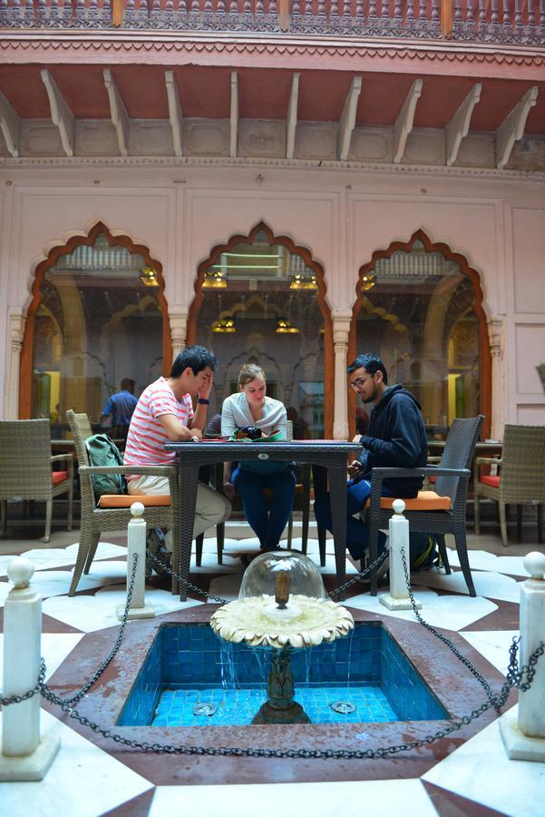 Haveli Dharampura - Unesco Awarded Boutique Heritage Hotel New Delhi Eksteriør billede